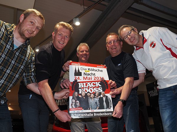 Wer die Bläck Fööss erleben möchte, muss nicht „ze Fooss noh Kölle jon“, denn die Legenden des Kölschen Liedguts kommen auf Einladung von Matthias Sonst (v. l.), Markus Finger, Dirk Bickmann, Dirk Zymner und Thomas Liene nach Bredenborn. - © Josef Köhne