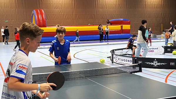 Einfach mal ausprobieren: Bei der SportNight sollte für jeden Jugendlichen etwas dabei sein. - © Kreissportbund