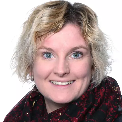 Astrid Plaßhenrich