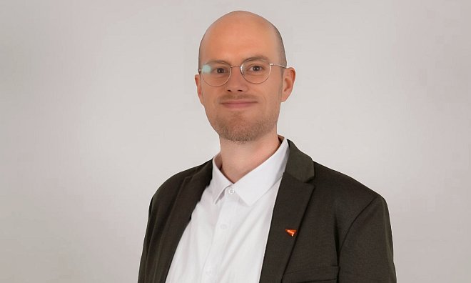 Timm Kuhlmann aus Paderborn tritt für die Linken bei der Wahl des Landrats an. - Die Linke