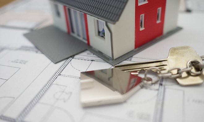 Mehrere Wohn-Immobilien werden demnächst zwangsversteigert. - (Symbolbild) Pixabay/TierraMallorca