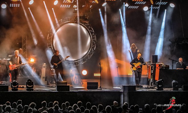 "Kings of Floyd" spielen legendäre Hits. - Maris Rietrums