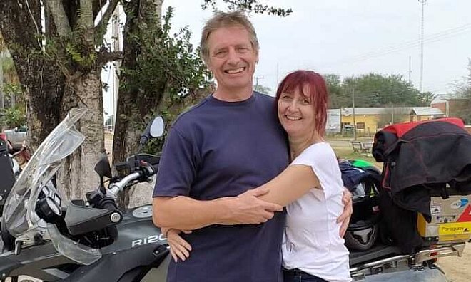 Das Foto aus den Anfangsjahren in Paraguay zeigt Elli und Ernst Pankratz bei einer Motorrad-Tour. Die beiden sind auch Mitglieder im BMW-Club Paraguay, der sich vor zwei Jahren gegründet hat. - Pankratz