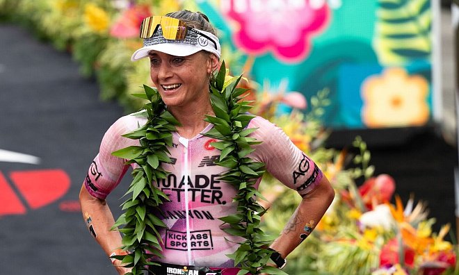 Erschöpft, aber glücklich: Laura Philipp holte sich Platz drei auf Hawaii. - BEAUTIFUL SPORTS/Hilger/BEAUTIFUL SPORTS/dpa