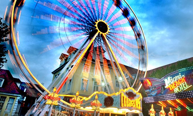 Die City-Kirmes hat in den vergangenen Jahren zahlreiche Besucher nach Herford gelockt. - Archivfoto: Frank-Michael Kiel-Steinkamp