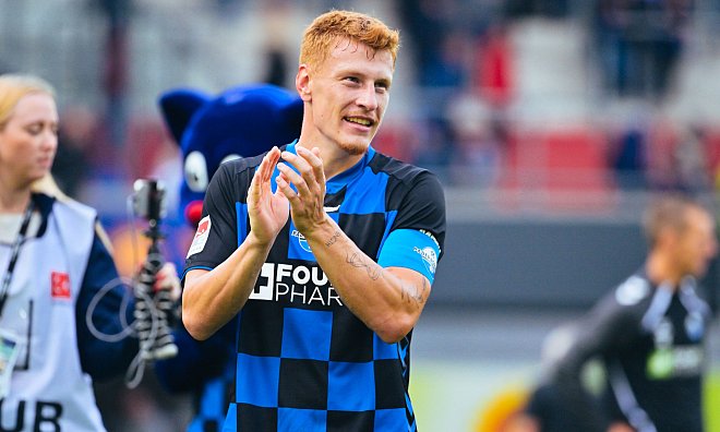 Laurin Curda überzeugt derzeit beim SC Paderborn als unangefochtener Stammspieler. Im Spiel gegen Kaiserslautern stand er jüngst rund 15 Minuten lang als Kapitän auf dem Feld. - BESIM MAZHIQI