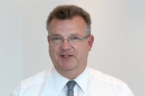 Der Inhaber: Cord Budde freut sich über seinen Neubau. - © Frank-Michael Kiel-Steinkamp