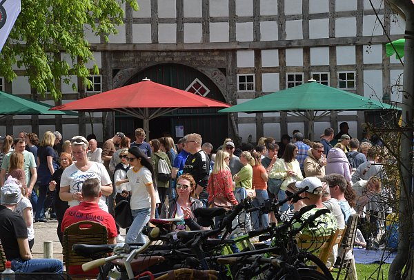 Der Meierhof Rassfeld ist am 1. Mai für gewöhnlich gut frequentiert. - © sport/presse/foto Dünhölter