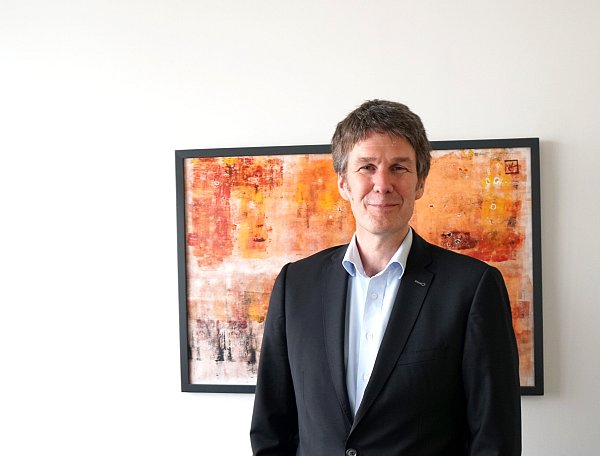Martin Asholt ist seit April 2024 Professor für Strafrecht, Strafprozessrecht und Strafrechtsgeschichte an der Fakultät für Rechtswissenschaften. - © Universität Bielefeld