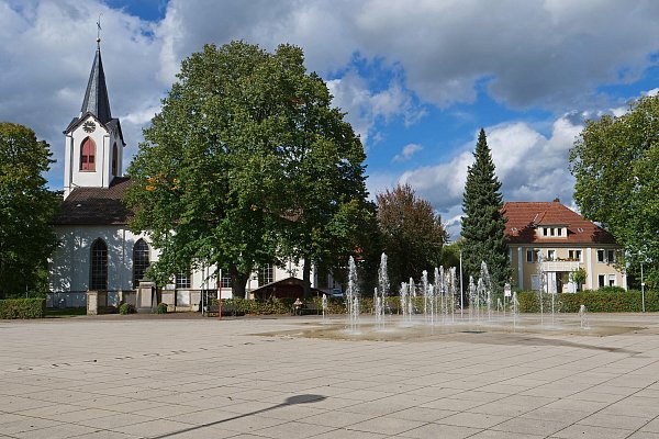 Der Marktplatz in Leopoldshöhe heute. - © Martin Düsterberg