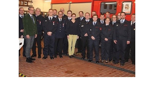 Im Jahr 2019 konnte die Löschgruppe vier neue Mitglieder gewinnen.  - © Feuerwehr Höxter