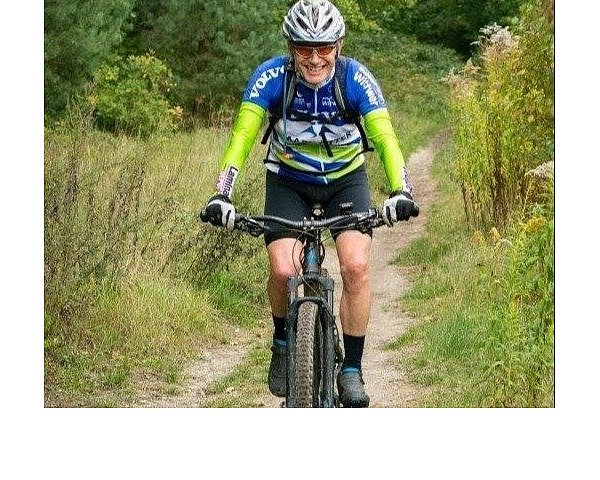 Er sparte nicht mit Lob: CTF-Fahrer Rolf Drees aus Gütersloh schwärmte über die Tour durchs Paderborner Land. - © RMC Schloß Neuhaus