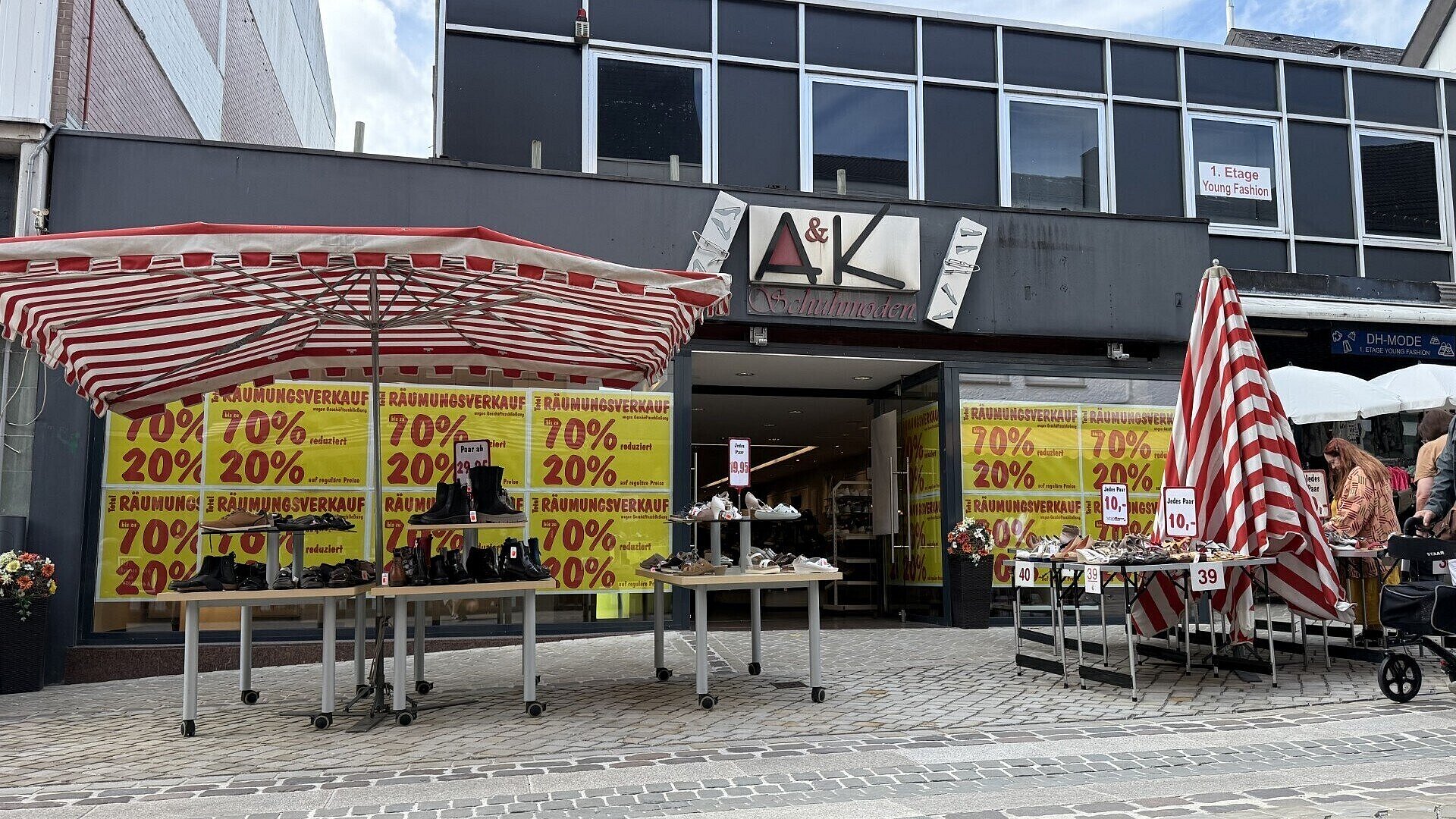 Nächste Schließung: Schuhgeschäft in Höxter macht nach Jahrzehnten dicht