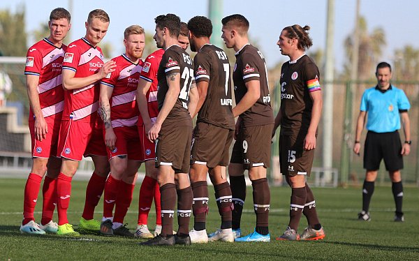 Am Samstagnachmittag besiegte Arminia den FC St. Pauli im 120-Minuten-Test mit 4:3. - © Oliver Krato