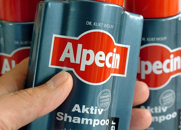 Alpecin zählt zu den bekanntesten Marken der Bielefelder Dr.-Wolff-Gruppe. - © picture alliance / dpa