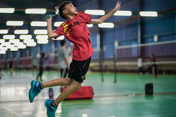Die Gruppen können im Sportpark Halle bis zu zwei Stunden entweder Badminton, Fußball, Basketball, Tischtennis oder Squash spielen. - © Symbolfoto/Pexels