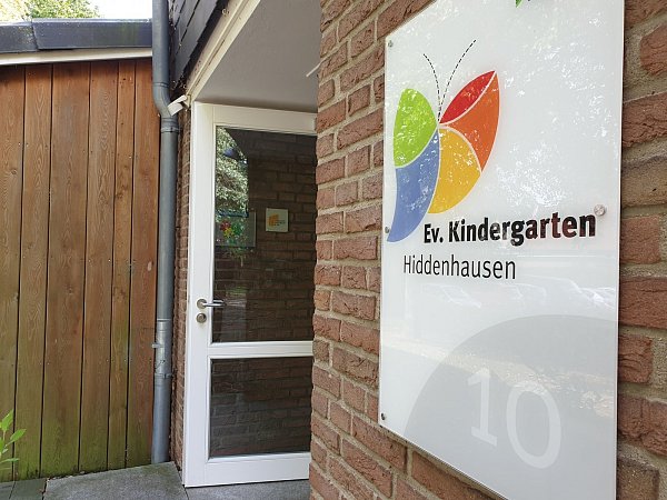 Geplant: Weitere Lampen sollen in der Nähe des Evangelischen Kindergartens aufgestellt werden. - © Ilja Regier