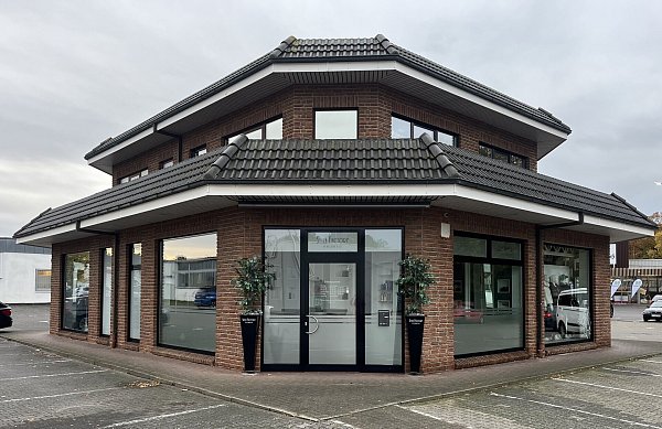 Der neue "Style Factory"-Salon von Jacqueline Nolte an der Holter Straße. - © Style Factory