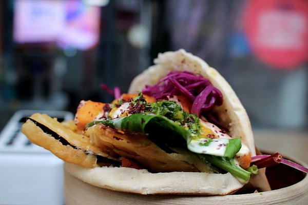 Eine "kulinarische Weltreise" verspricht die Flora Westfalica für das dreitägige Streetfood-Festival Anfang Mai. - © Pixabay