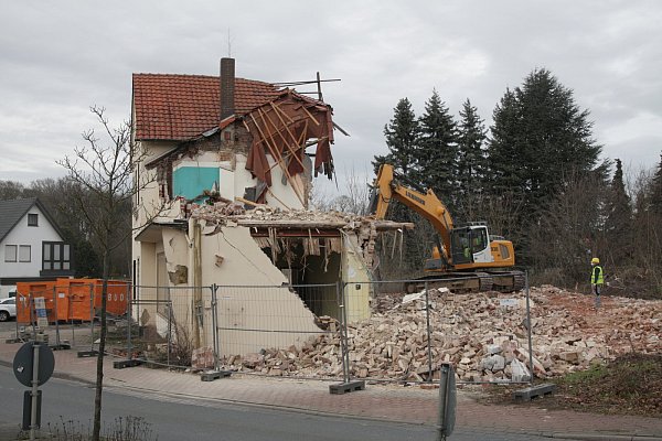 Als dieses Foto entstand, war das Gebäude bereits zum größten Teil abgerissen. - © Dirk Windmöller