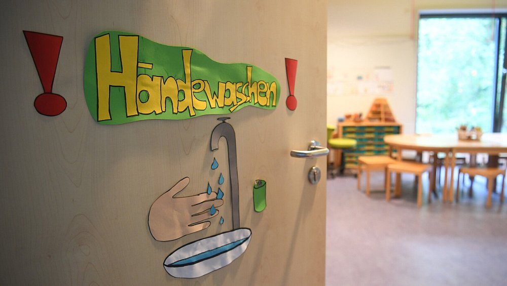 "Alltagsuntauglich" Heftige Kritik am KitaHelferProgramm nw.de