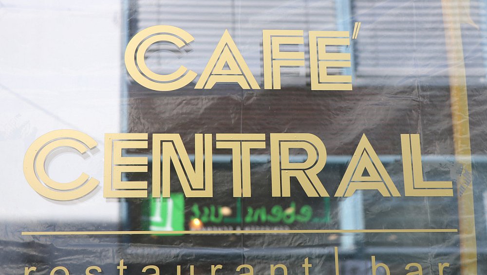 Café Central in Paderborn wieder nw.de