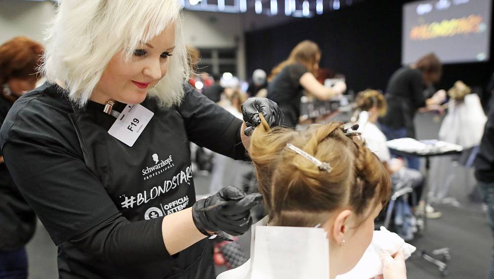 Lübbecker Friseursalons sind Teil eines Weltrekords | nw.de