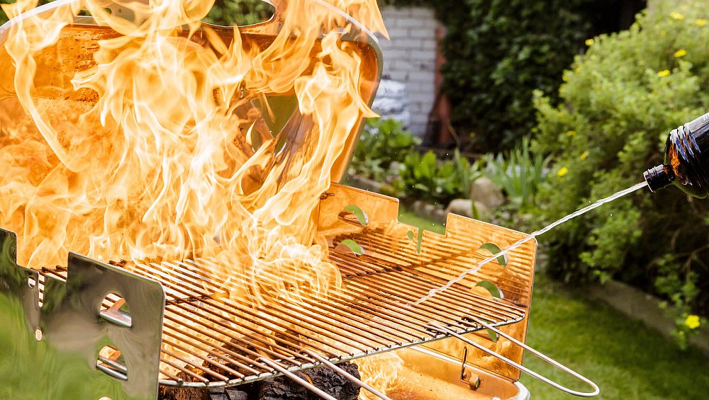 Mann muss nach Grillunfall Behandlung seines Enkels selbst zahlen | nw.de
