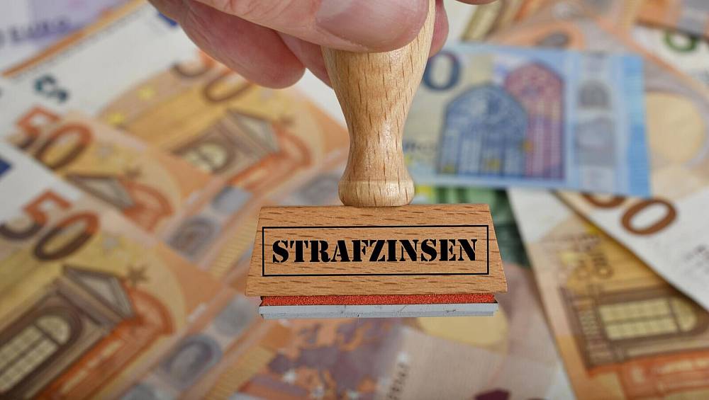 Was Bankkunden gegen Strafzinsen tun können | nw.de