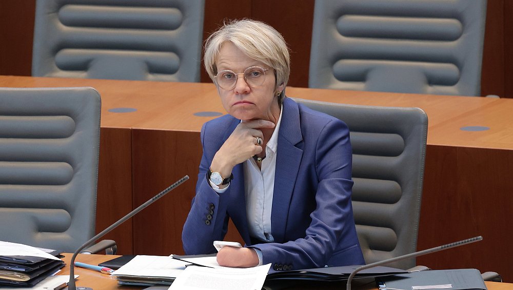 Feller Zentralabitur in NRW läuft jetzt problemlos nw.de